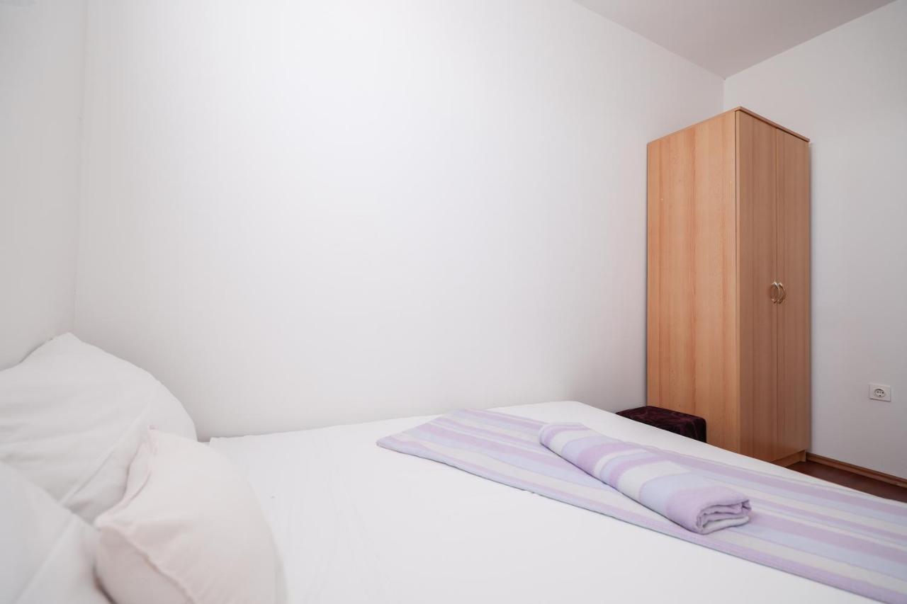 Apartments Miky فرسي المظهر الخارجي الصورة